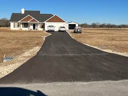 Best Concrete Driveway Installation  in Silverdale, WA